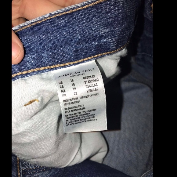 American Eagle Jean - Picture 4 of 5